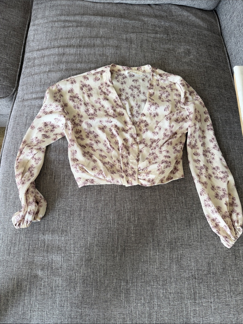 ASTR The Label Floral Long Sleeve Crop Top Cream & Purple Small
